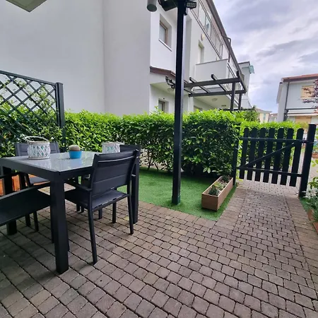 Al Mare Da Iva Lido Altanea Apartment *